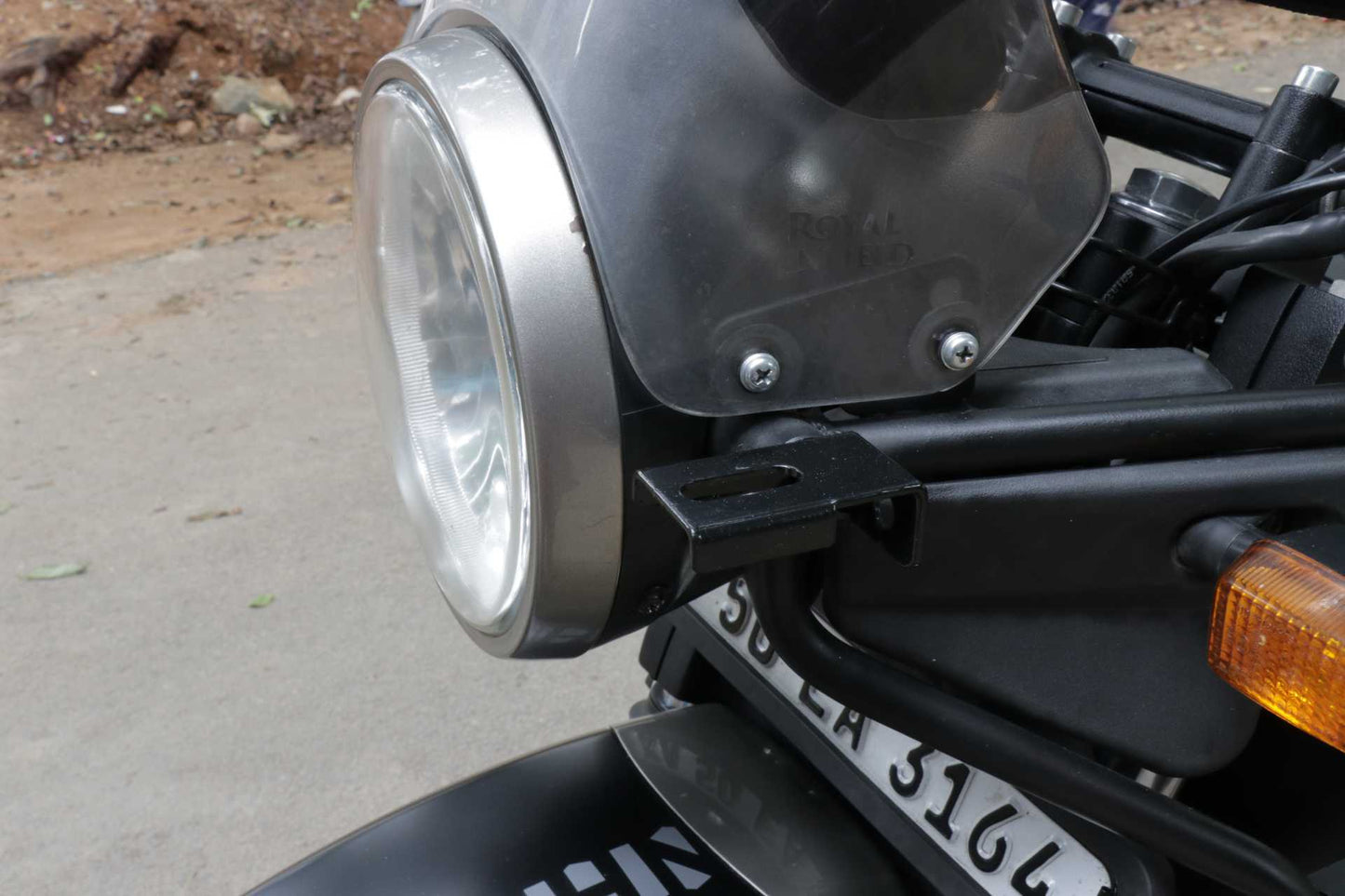Maddog Universal Headlight Clamp