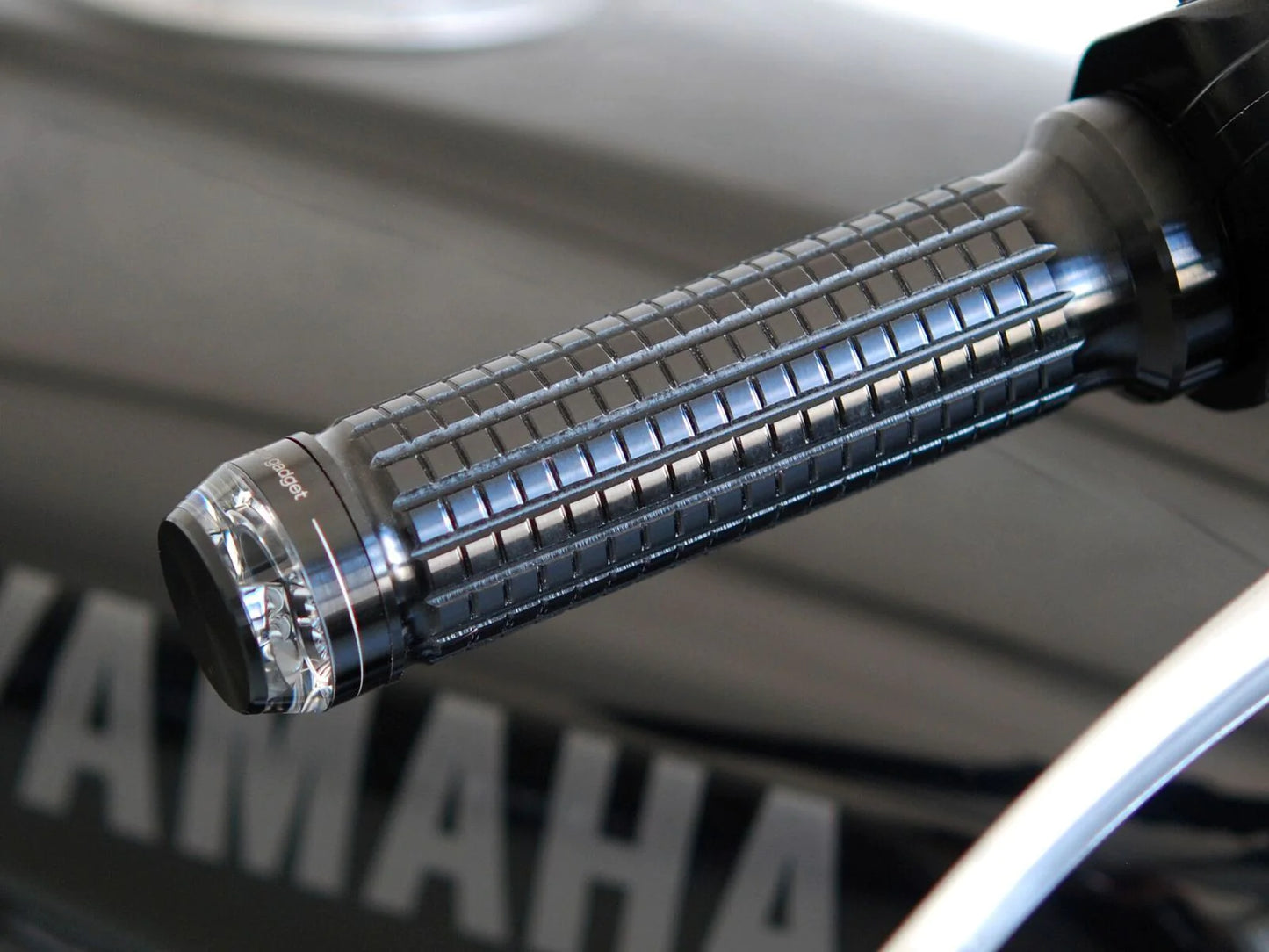 MOTOGADGET M-BLAZE DISC RIGHT BLACK (HANDLE BAR TURN SIGNAL)