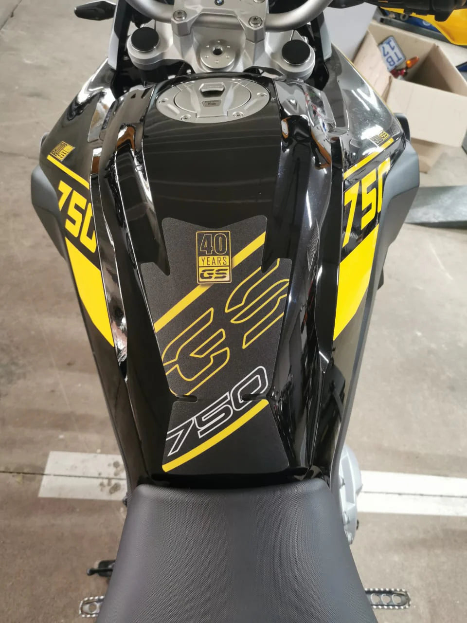 Rubba Tech BMW F750GS Ergonomics Tank Pad