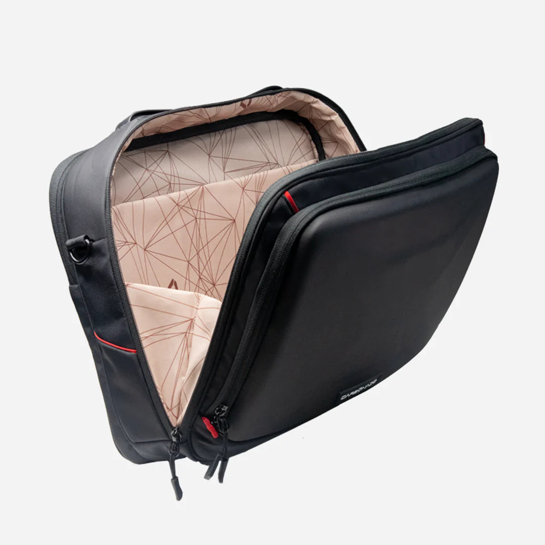Carbonado NOVA Plus Executive Messenger