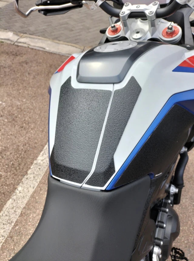 Rubba Tech BMW F900GS Ergonomics Tank Pad