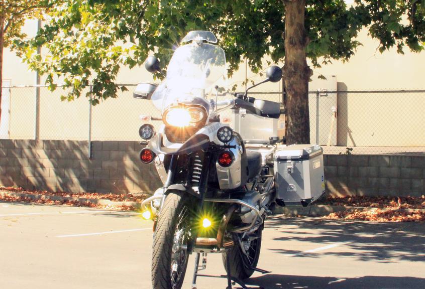 Clearwater Amber / Clear Caps (Pair)