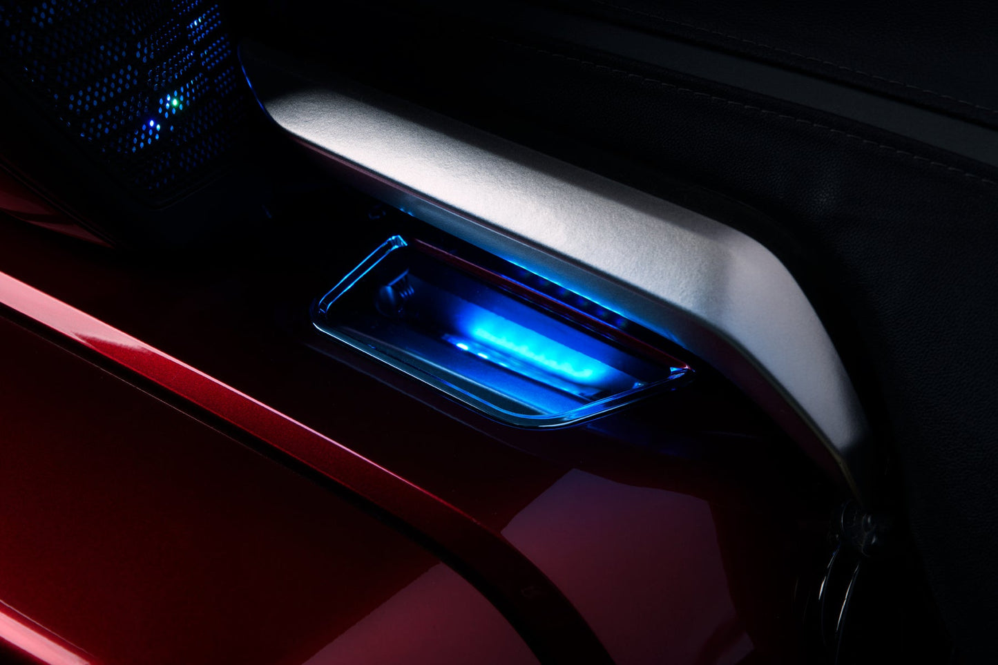 GOLDSTRIKE PASSENGER SWITCH ACCENT BY TWINART