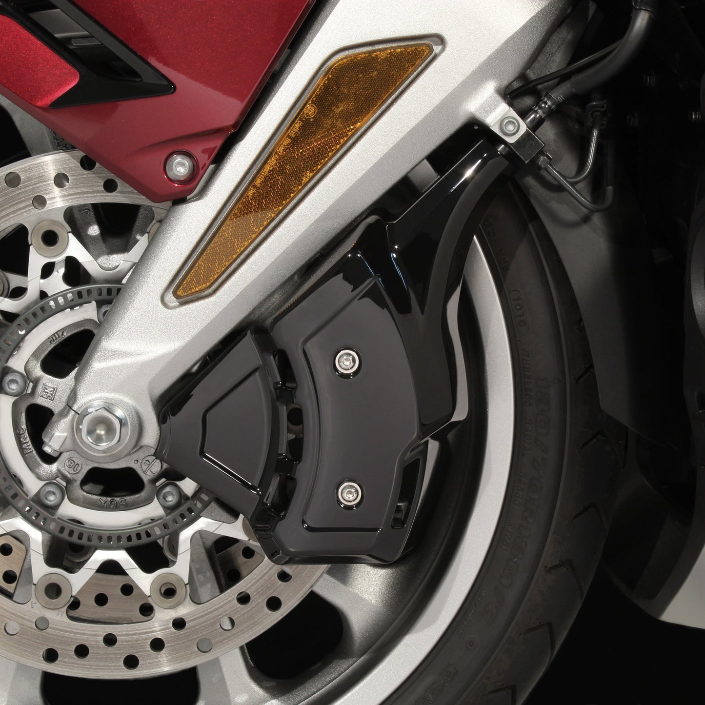 GOLDSTRIKE VENTED CALIPER COVERS