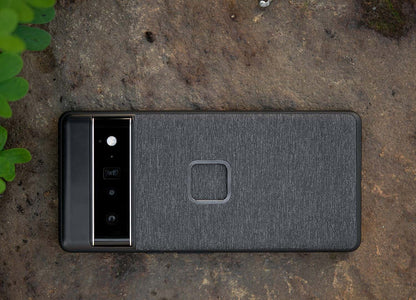 Peak Design Mobile Everyday Fabric Case for Google Pixel 7 – Charcoal
