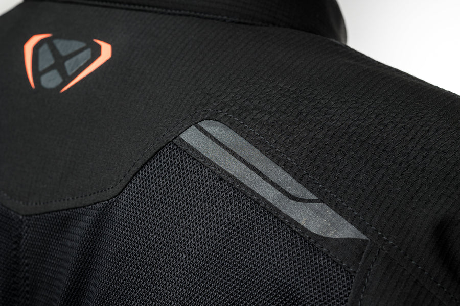 IXON STRIKER AIR