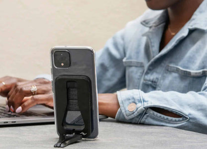 Peak Design Mobile Universal Adapters for Phones – Charcoal