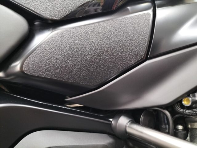 Rubba Tech BMW R1300GS Ergonomics Lower Side Panel