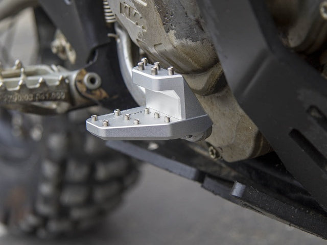 AltRider DualControl - 25.4mm Riser for KTM / Husqvarna MX Models - Silver