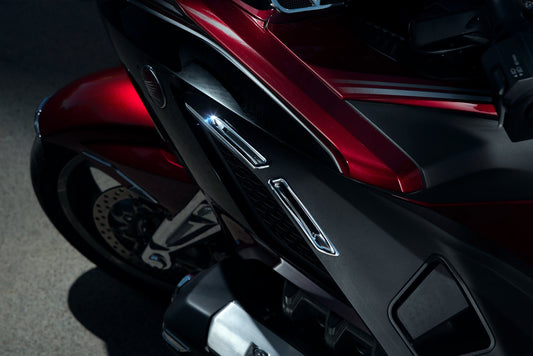 GOLDSTRIKE CHROME RADIATOR SLOT TRIM BY TWINART