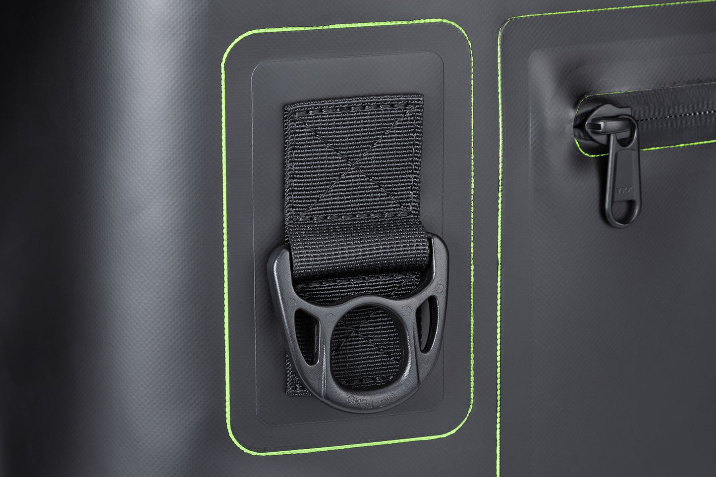 GOLDSTRIKE DRYFORCE® UNIVERSAL WATERPROOF COOLER