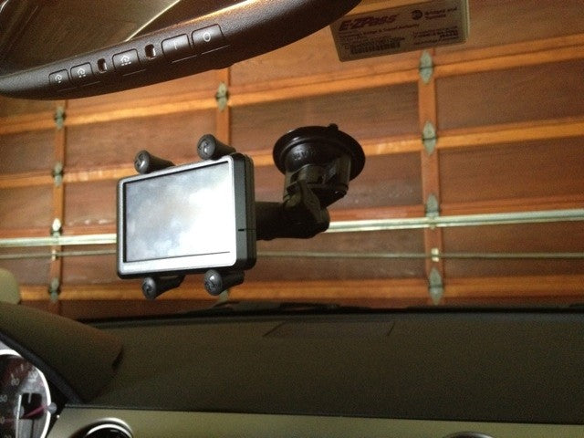 RAM Twist-Lock™ Suction Cup Mount with Universal X-Grip®Holder