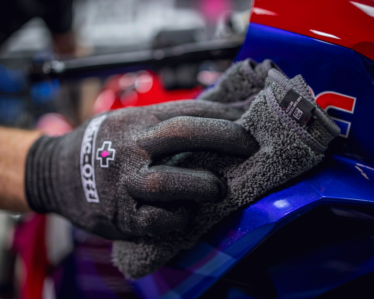 Muc-Off Premium Microfibre Polishing Cloth