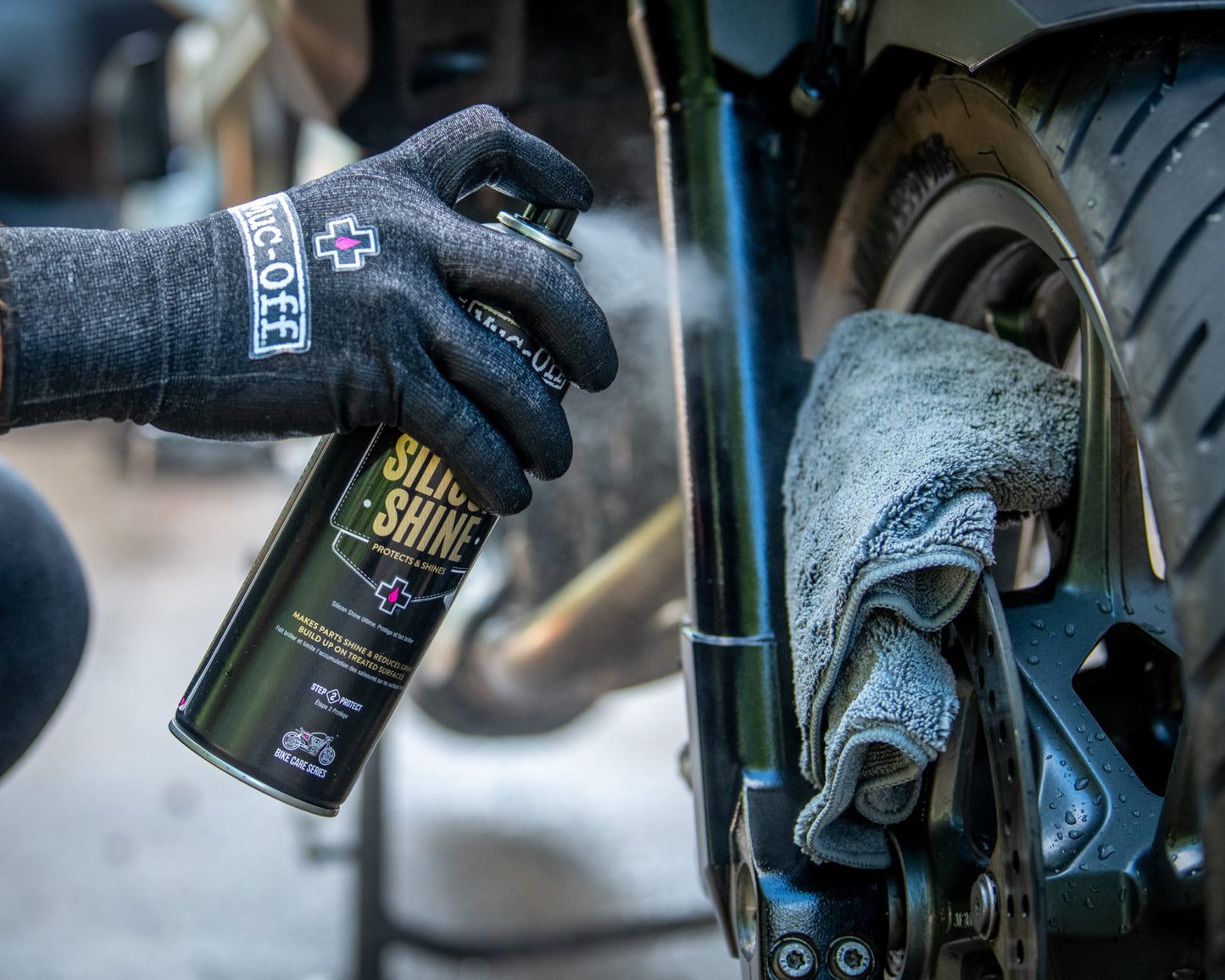 Muc-Off Motorcycle Silicon Shine – 500ml