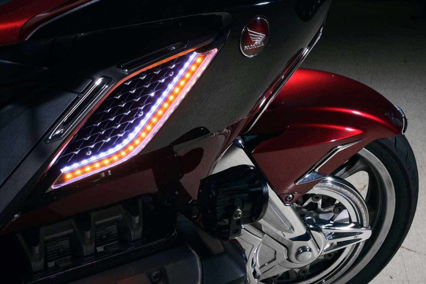 GOLDSTRIKE LED LIGHTED RADIATOR GRILL PANELS GL1800 BY TWINART