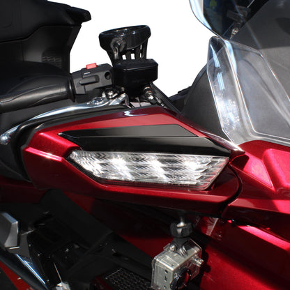 GOLDSTRIKE MIRROR ACCENTS