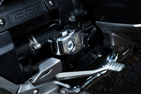 GOLDSTRIKE CHROME REAR MASTER CYLINDER COVER BY TWINART