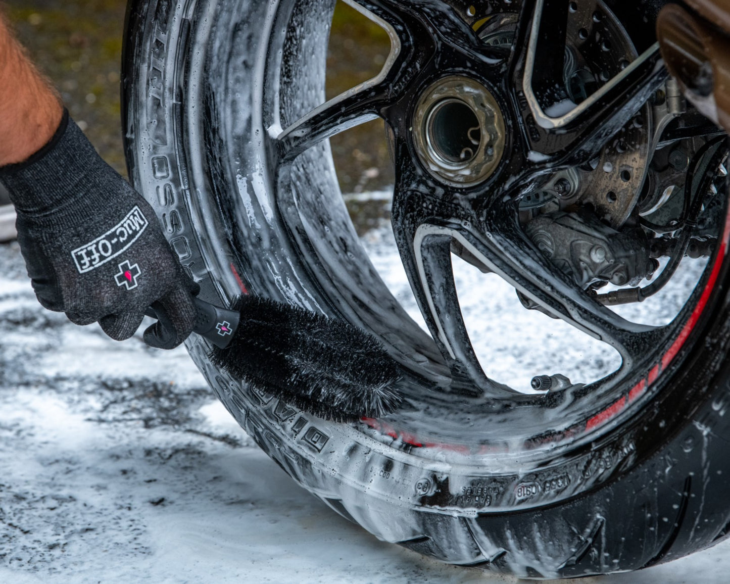 Muc-Off Wheel & Component Brush